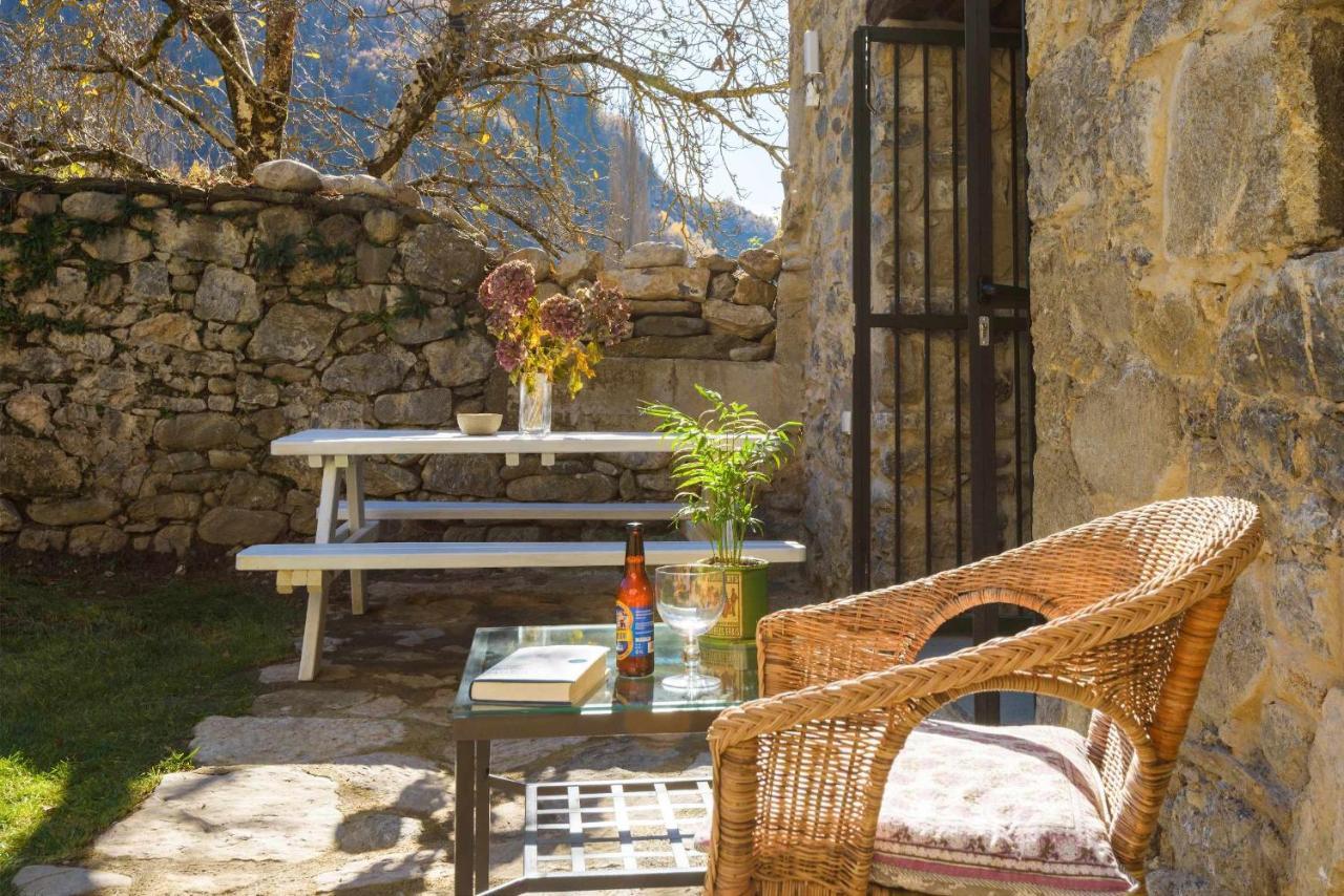 Villa La Borda del Pueyo borda rural en el pirineo aragonés El Pueyo de Jaca Esterno foto